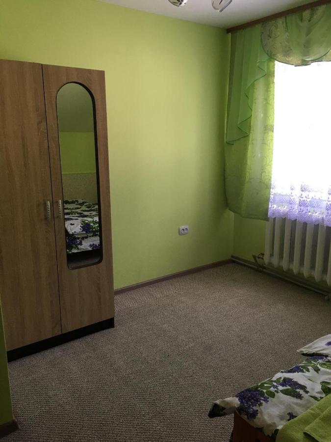 У Ондраша Apartment Yasinya Exterior photo